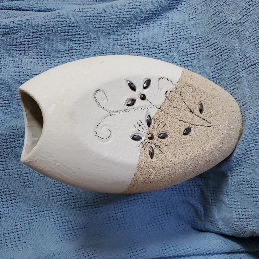 Beautiful Unique Sand Vase